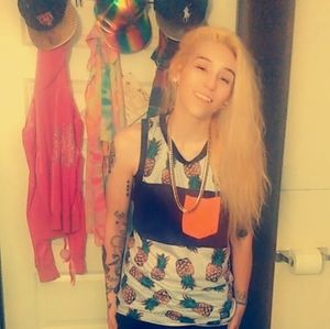 Meet your Posher, Emily